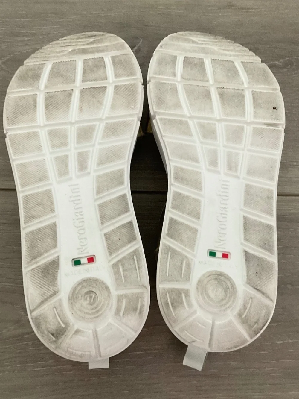 NERO GIARDINI Sporty Platform Sandal in White Size EU 37